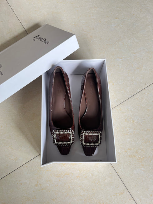 Women Crocodile Print Square Buckle Pump Heel